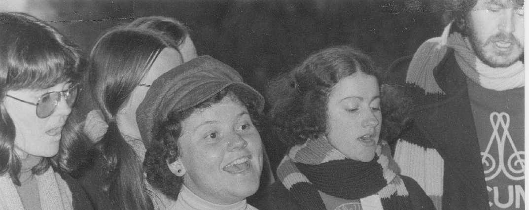 Publicity sing for Canberra Intervarsity Choral Festival 1977